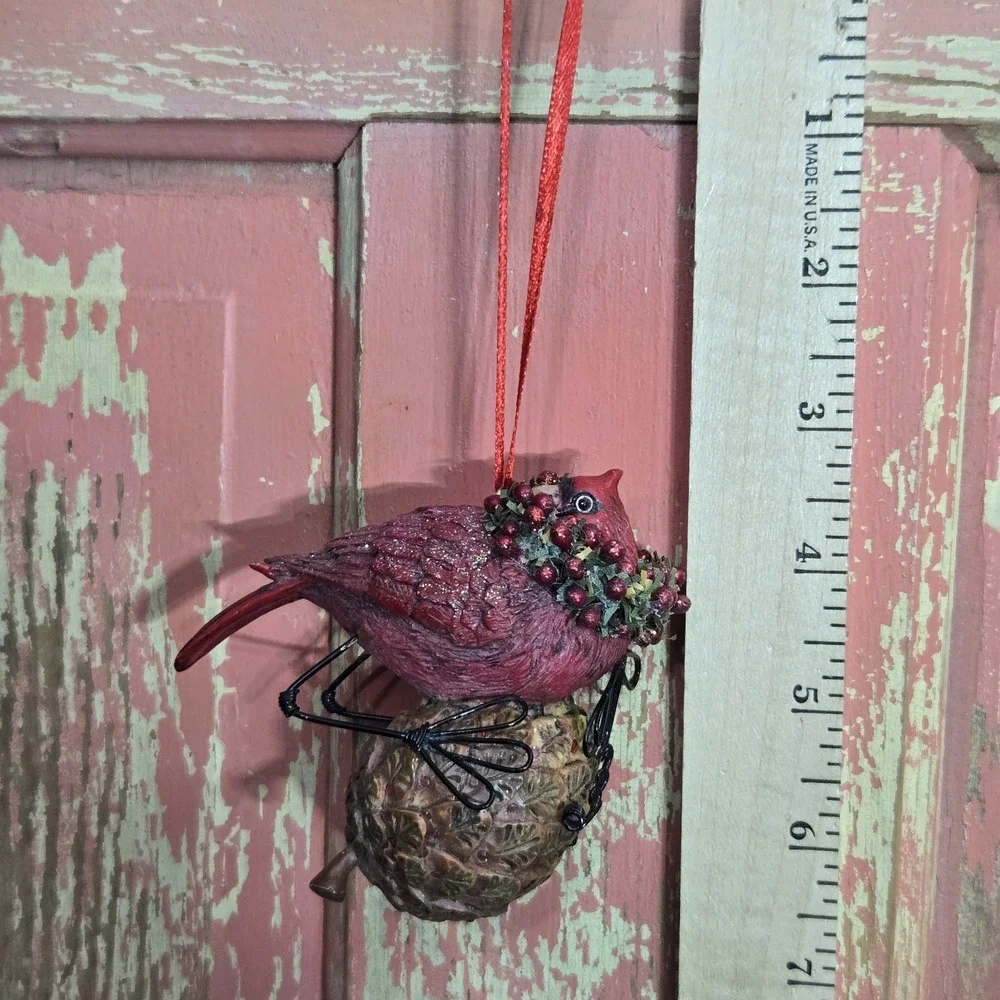 Christmas Cardinal Hanging Ornament ‎ Pinecone Wreath Ribbon Bird Holiday Decor
